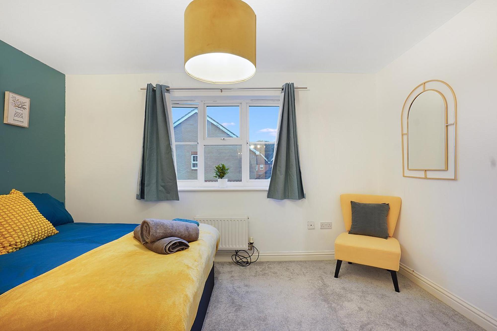 Comfortable Stylish Townhouse In Ashford Sleeps 5 Netflix 2 Parking Spaces Perfect For Contractors And Families Exterior foto